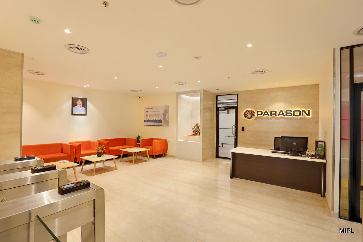 Espaços de escritório modernos da Parason 1